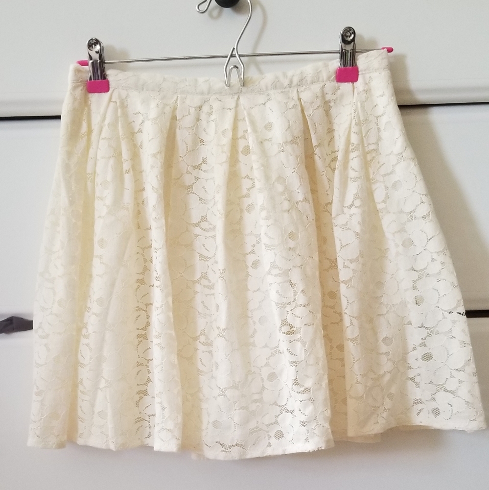 Everly Ivory Cottagecore Skirt Size Small